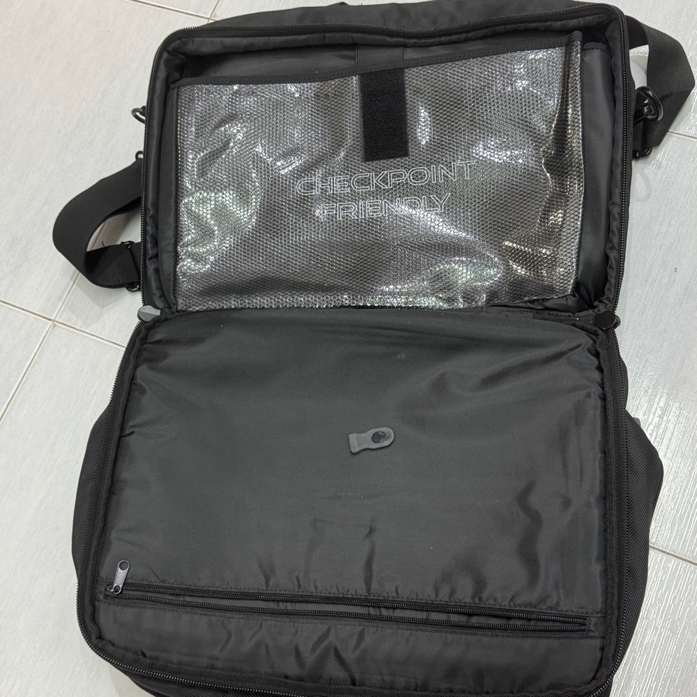 Mobile Edge Alienware Orion Notebook Messenger Ba… - image 6